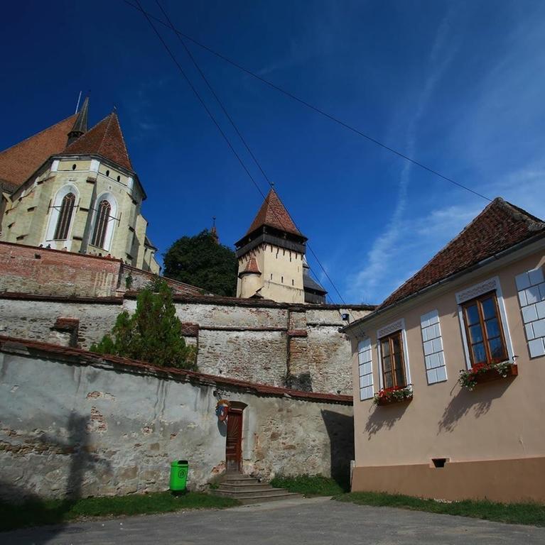 Pensiunea Oppidum Biertan Exterior foto